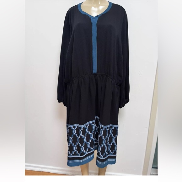 Lane Bryant plus size Long Sleeve Knee Length Black Dress Size 28 - Picture 1 of 6